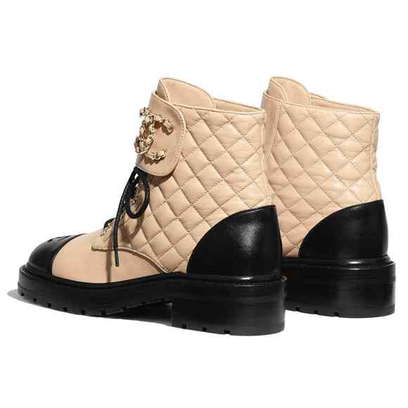 Chanel 20A Black Beige Quilted CC Chain Combat Lace Up Tie Ankle Short Boot 40.5 - Picture 10 of 12